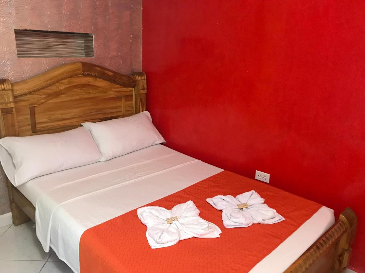 Hotel Las Guacamayas غواتابيه المظهر الخارجي الصورة